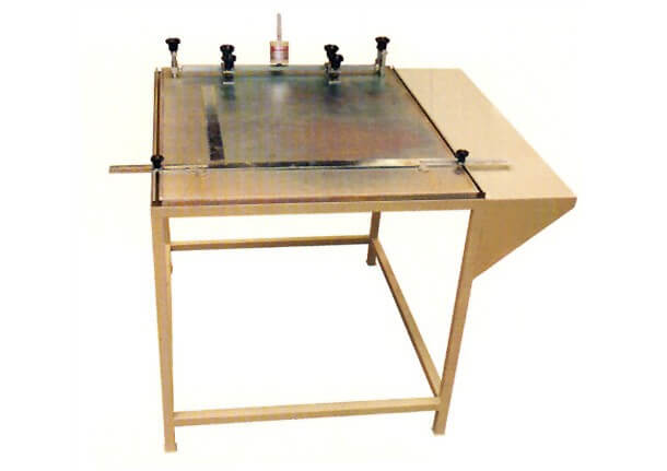 Manual screen printing table